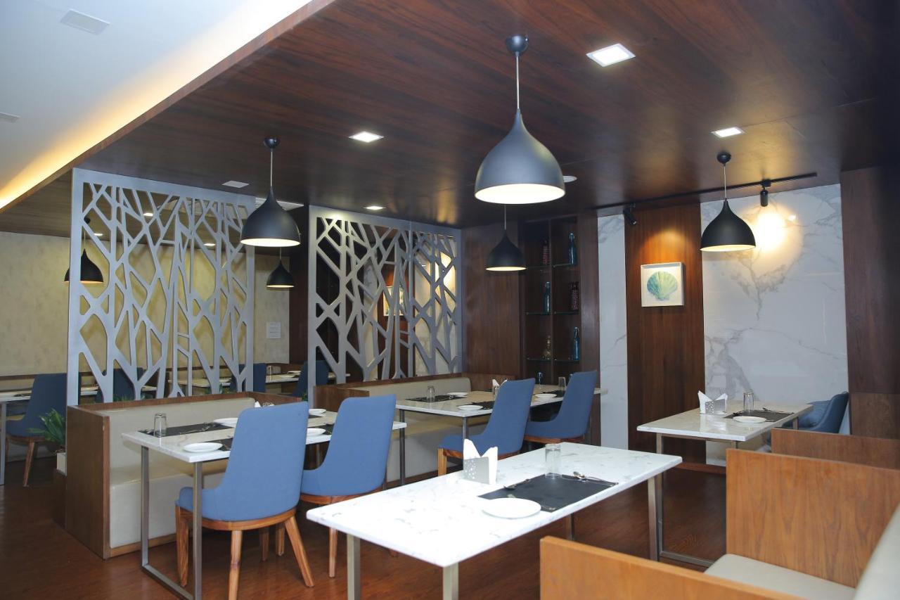 Отель The Royal Grand Karur  Экстерьер фото